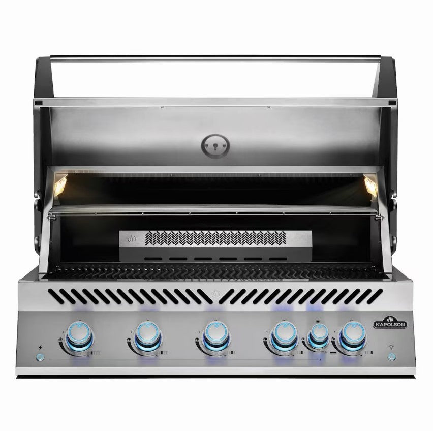Napoleon 700 Series 38-Inch Built-In Natural Gas Grill