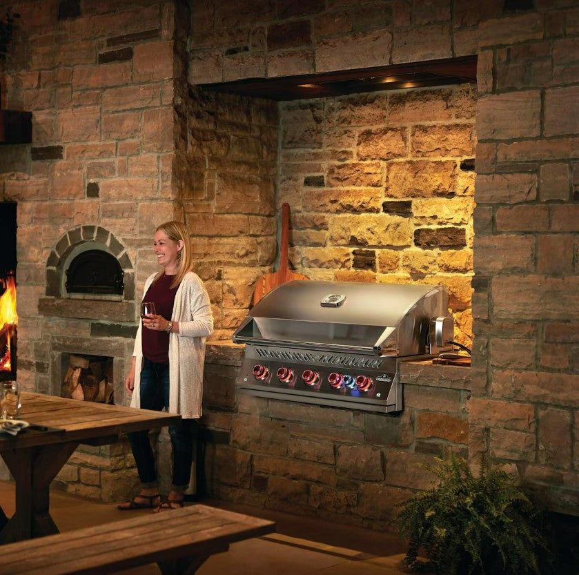 Napoleon 700 Series 38-Inch Built-In Natural Gas Grill