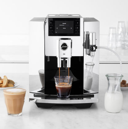 JURA S8 Fully Automatic Espresso Machine with Touchscreen